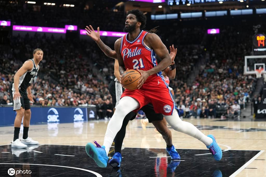 恩比德确诊为阑尾炎 将于今天在休斯敦接受手术